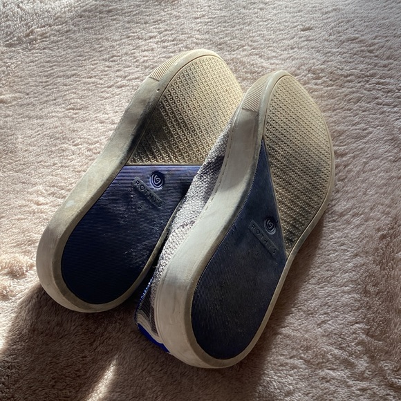 Gray kids Rothy’s - Picture 4 of 5